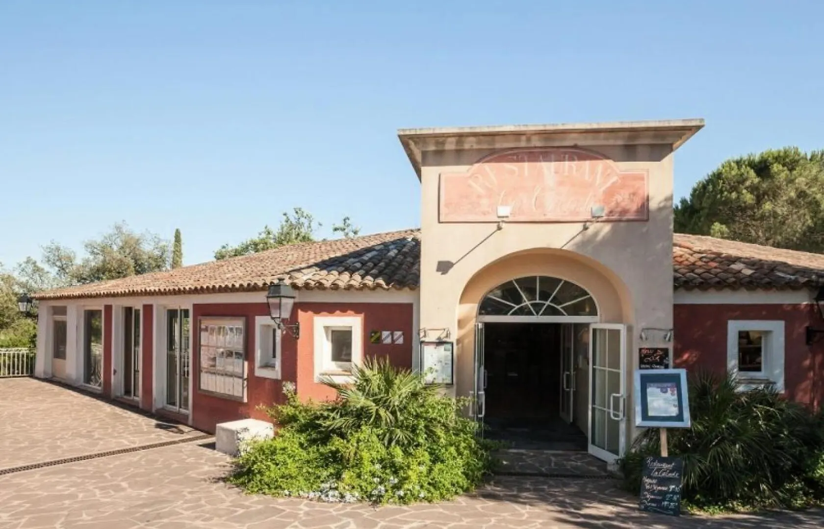 Les Appartements Aux Restanques Du Golfe De St Tropez - Maeva Home - Appartement 3 Pieces 6 Personnes - Selection - Vue Mer Mae-6504 Grimaud 0*,